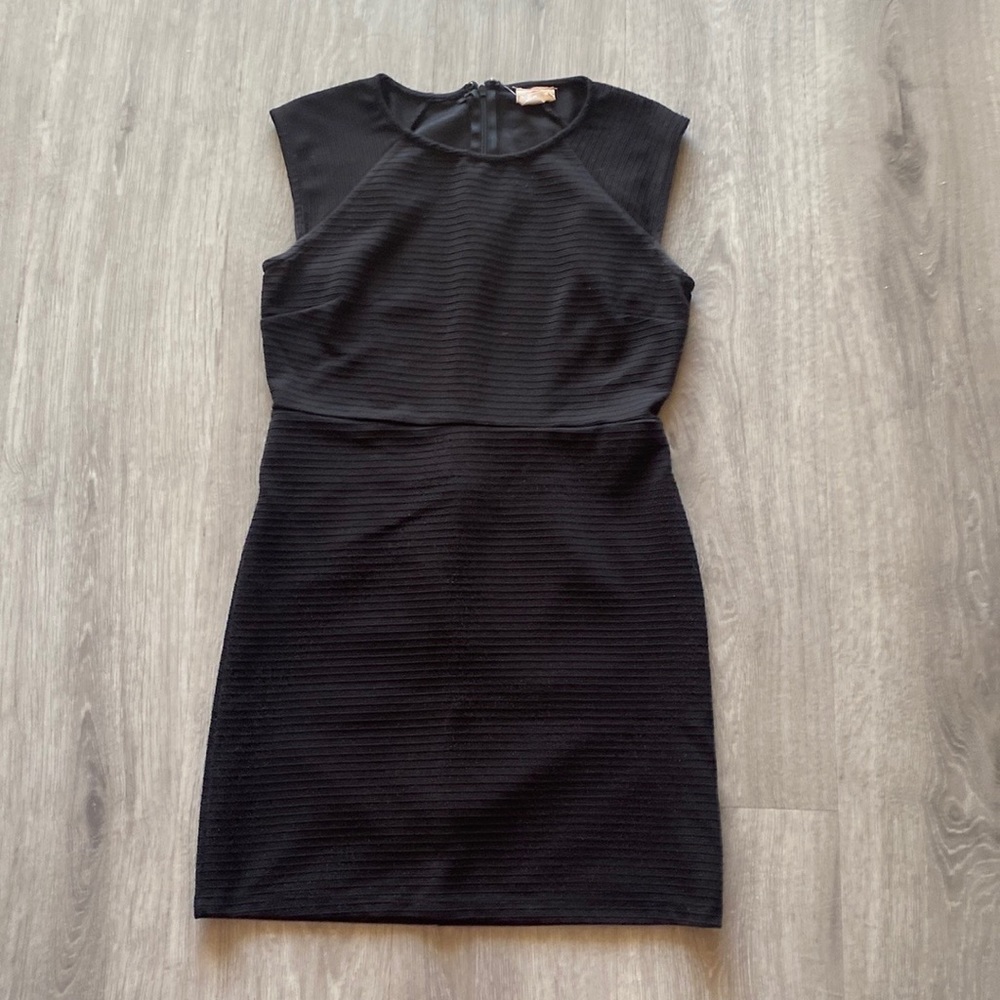 Black Bodycon Dress